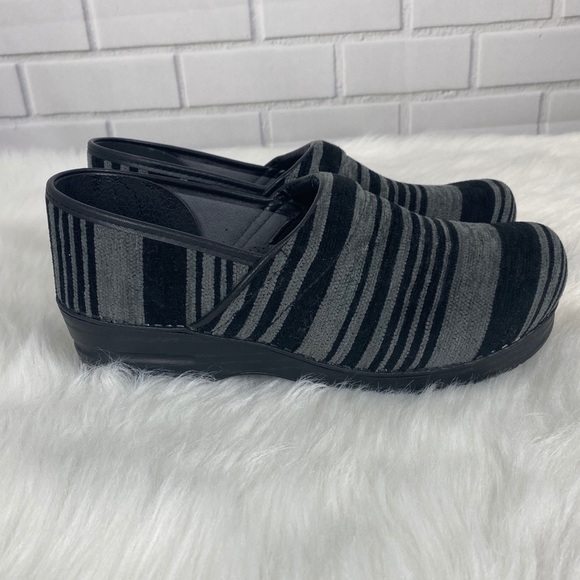 vegan professional clogs